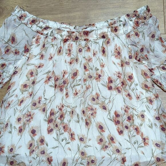 Lucky Brand Sheer Layered Floral Top with Flowing Bell Sleeves Large - Picture 2 of 8